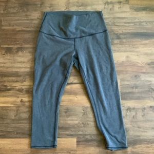 Lululemon Grey Capri Leggings Large
